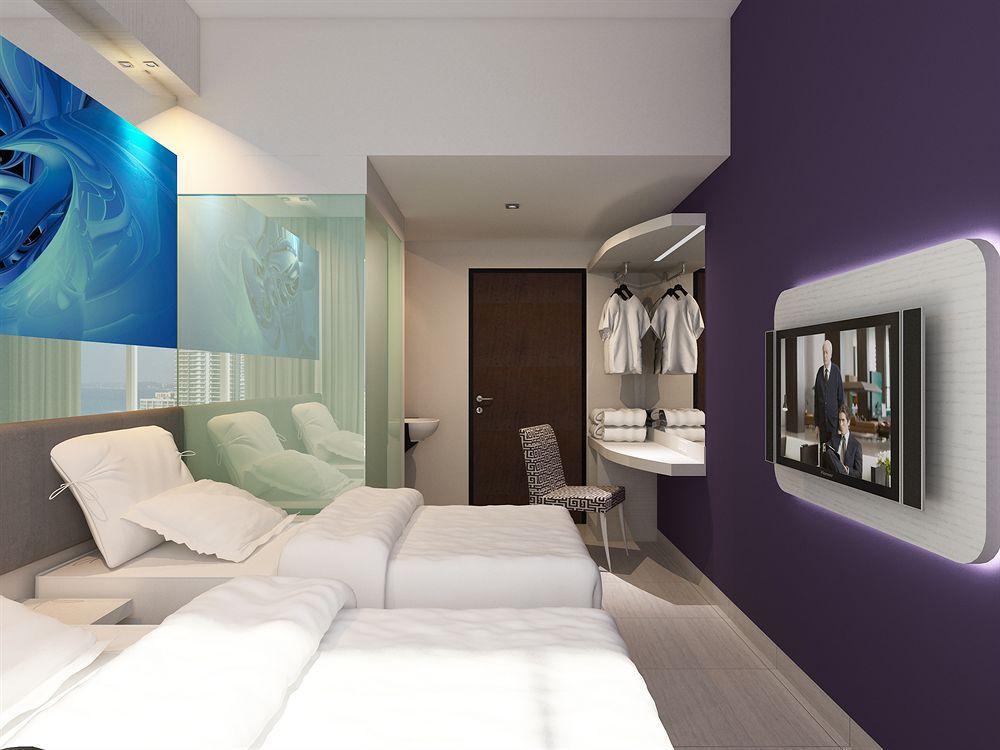 G Suites Hotel By Amithya Σουραμπάγια Εξωτερικό φωτογραφία