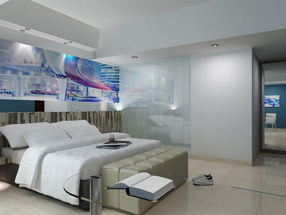 G Suites Hotel By Amithya Σουραμπάγια Εξωτερικό φωτογραφία