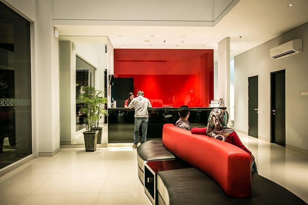 G Suites Hotel By Amithya Σουραμπάγια Εξωτερικό φωτογραφία